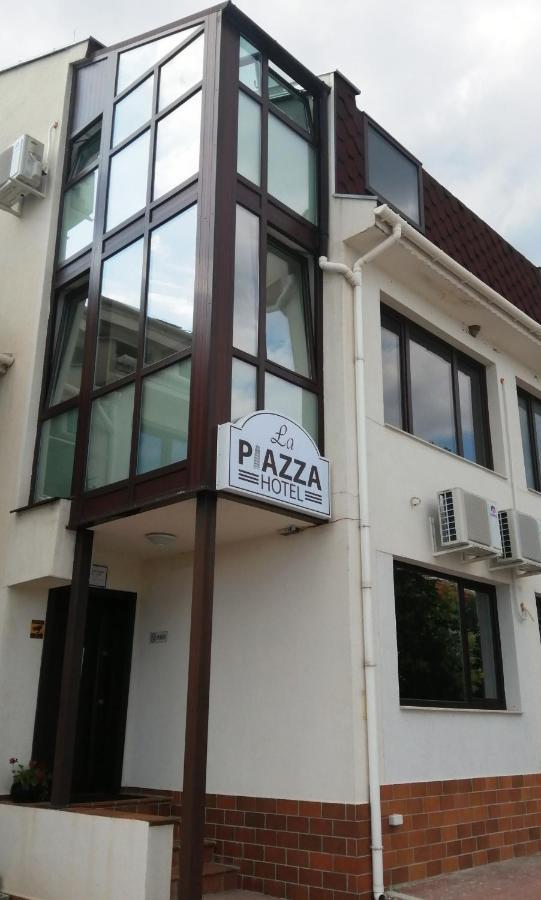 La Piazza Hotel Шумен Екстер'єр фото