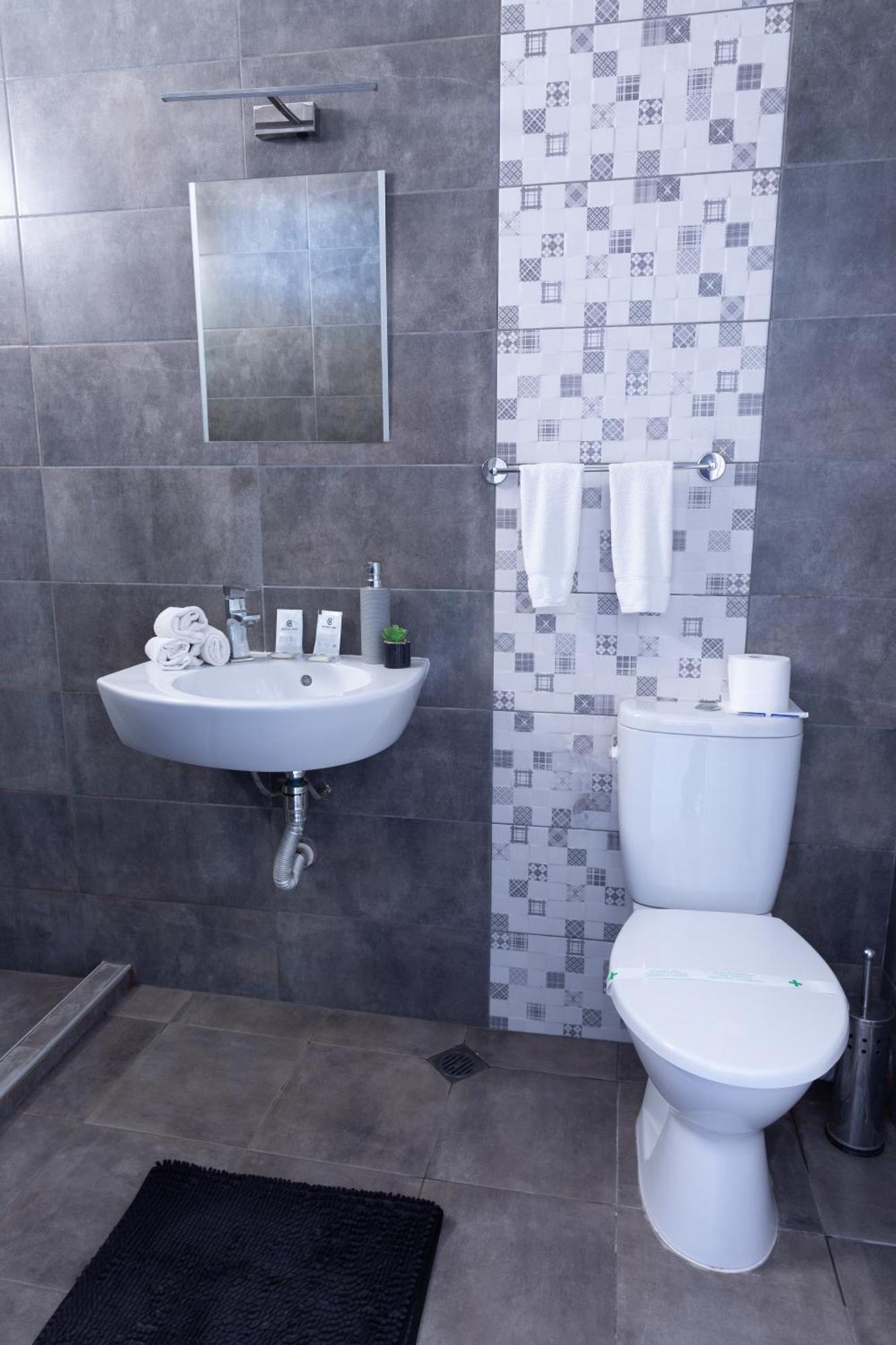 La Piazza Hotel Шумен Екстер'єр фото