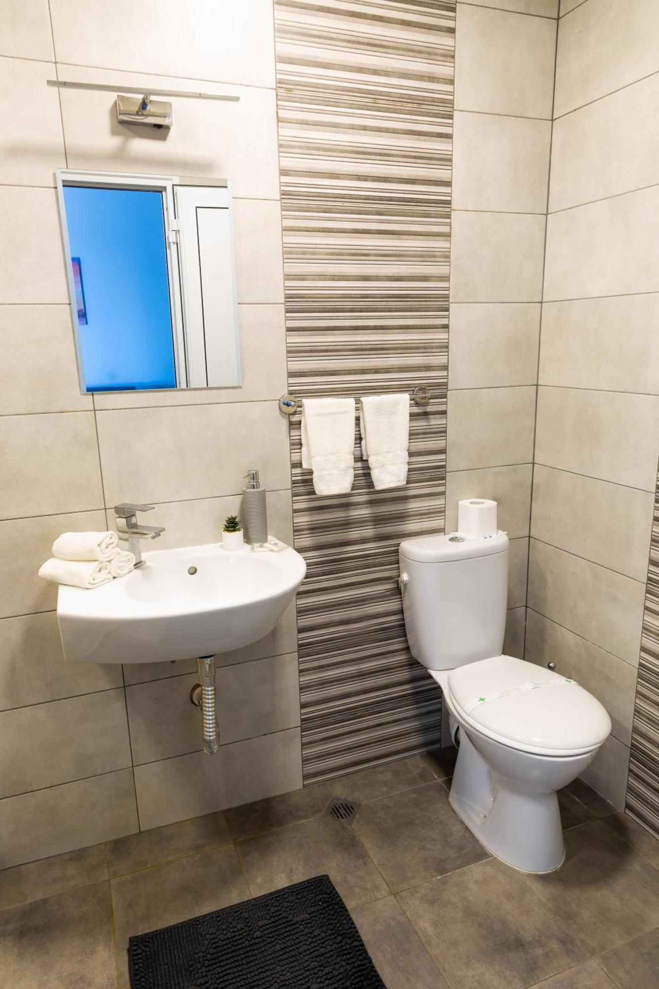 La Piazza Hotel Шумен Екстер'єр фото